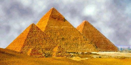 พีระมิด