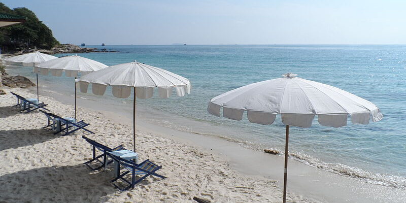 800px-หาดแสงเทียน_เกาะเสม็ด_Dec2012