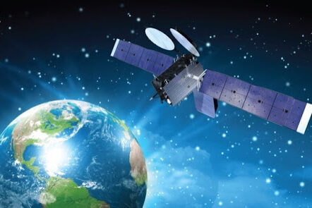 ดาวเทียมสื่อสาร