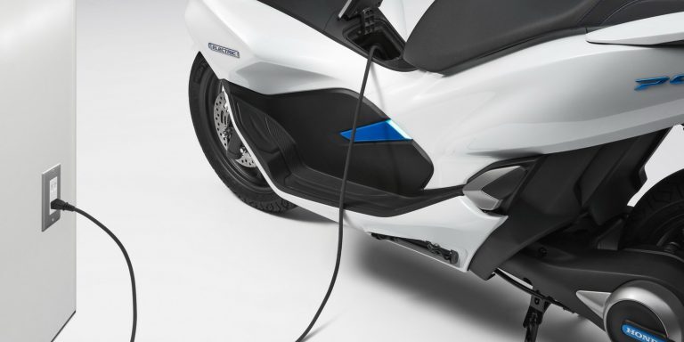 PCX-Electric-5-768×512