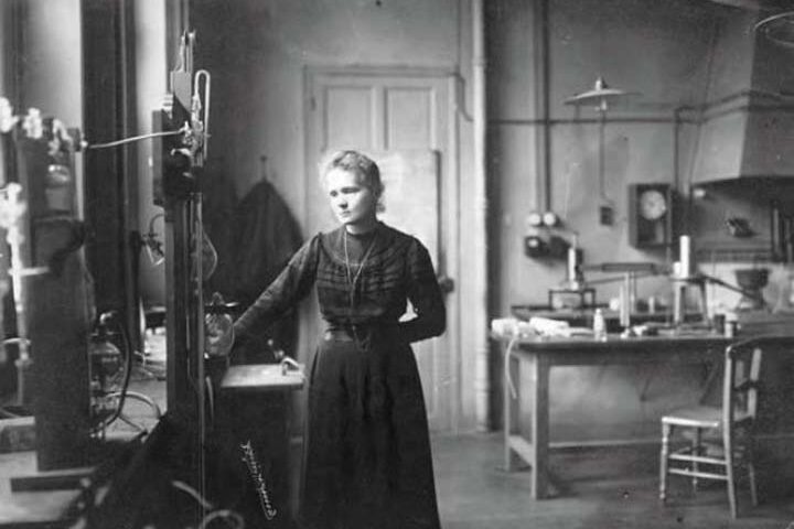 marie-curie-11